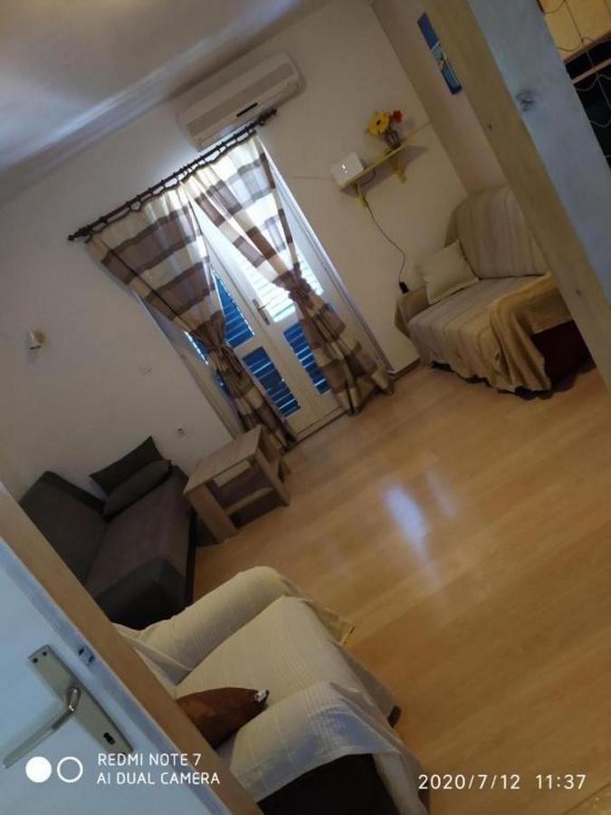 Apartman Ena Vodice Luaran gambar