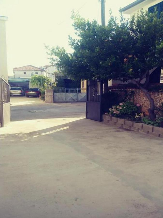 Apartman Ena Vodice Luaran gambar